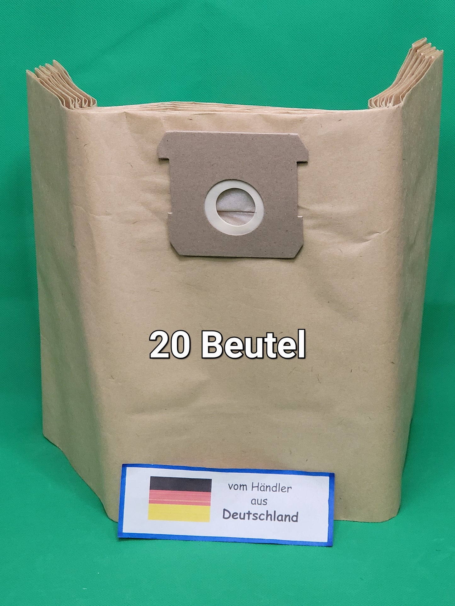 Ein brauner Staubsaugerbeutel von immer-saugut, mehrlagig aus Papier mit Kartonkragen, steht auf grünem Hintergrund. "20 Beutel" ist aufgedruckt, das Label zeigt die deutsche Flagge. Kompatibel mit Parkside PNTSA 20 L und PNTSA 20 Li A1.