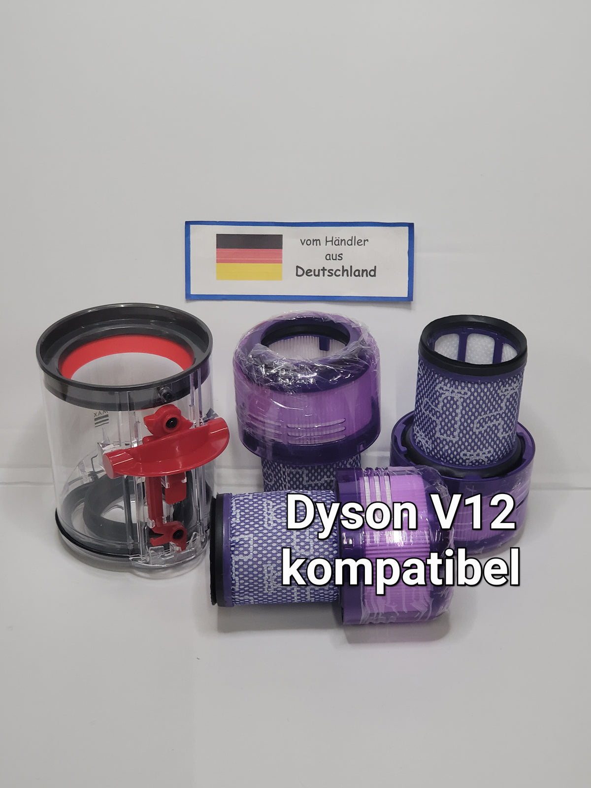 ALMEc Supplies Behälter + Filter für Dyson V12 Detect Slim kompatibel liegen auf weißem Untergrund. Ein Schild mit deutscher Flagge zeigt "vom Händler aus Deutschland.
