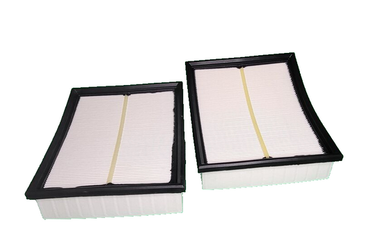Auf weißem Grund sind zwei rechteckige Filter der Mistervac OHG für PARKSIDE PERFORMANCE WerkstattSauger (PPWD 30 A1, PPWD 30 B2) mit schwarzem Rahmen, weißem Plissee-Material und gelbem Mittelstreifen nebeneinander abgebildet.