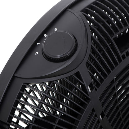 Nahaufnahme eines schwarzen Immersaugut Mesko - Bodenventilator - 3 Leistungsstufen, XXL Rotor 50 cm, Neigungsfunktion - Bedienfeld mit rundem Drehknopf. Der Drehknopf ist zwischen den Einstellungen 0, 1, 2 und 3 positioniert und zeigt Aus und drei versch