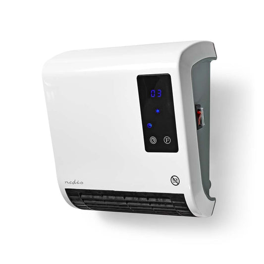 Dies ist ein wandmontierter, weißer elektronischer Händetrockner mit Digitalanzeige und Touch-Tasten, hergestellt von Nedis GmbH. Der schwarze Bildschirm zeigt die Nummer „03“ neben Strom- und Lüftersymbolen, während der untere Teil über eine Öffnung zum 