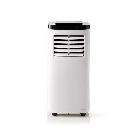 Eine weiße, rechteckige Immersaugut Nedis – Mobile Klimaanlage mit Energieklasse A – Kühlkapazität: 7000 BTU, max. Raumgröße: 60 m³, 300 m³/h, 65 dB tragbare Klimaanlage mit schwarzem Bedienfeld oben. Sie verfügt über eine Entlüftung mit horizontalen Lame