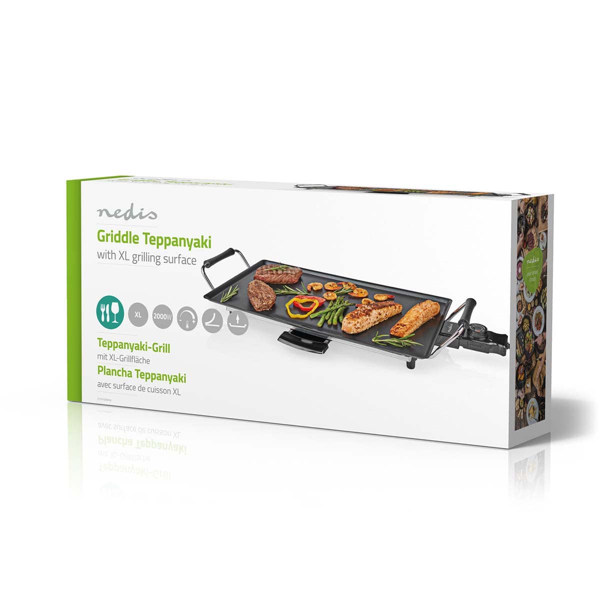 Bild des Nedis Teppanyaki-Tischgrills von immer-saugut mit einer großzügigen Grillfläche von 47,5 x 26,5 cm. Die attraktive weiße Verpackung mit grünen Akzenten zeigt die Grillplatte in Aktion, beim Braten von Steak, Hühnchen, Spargel, Garnelen und Gemüse